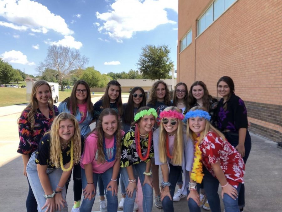 A group of Freshman girls on Tropical Tuesday.