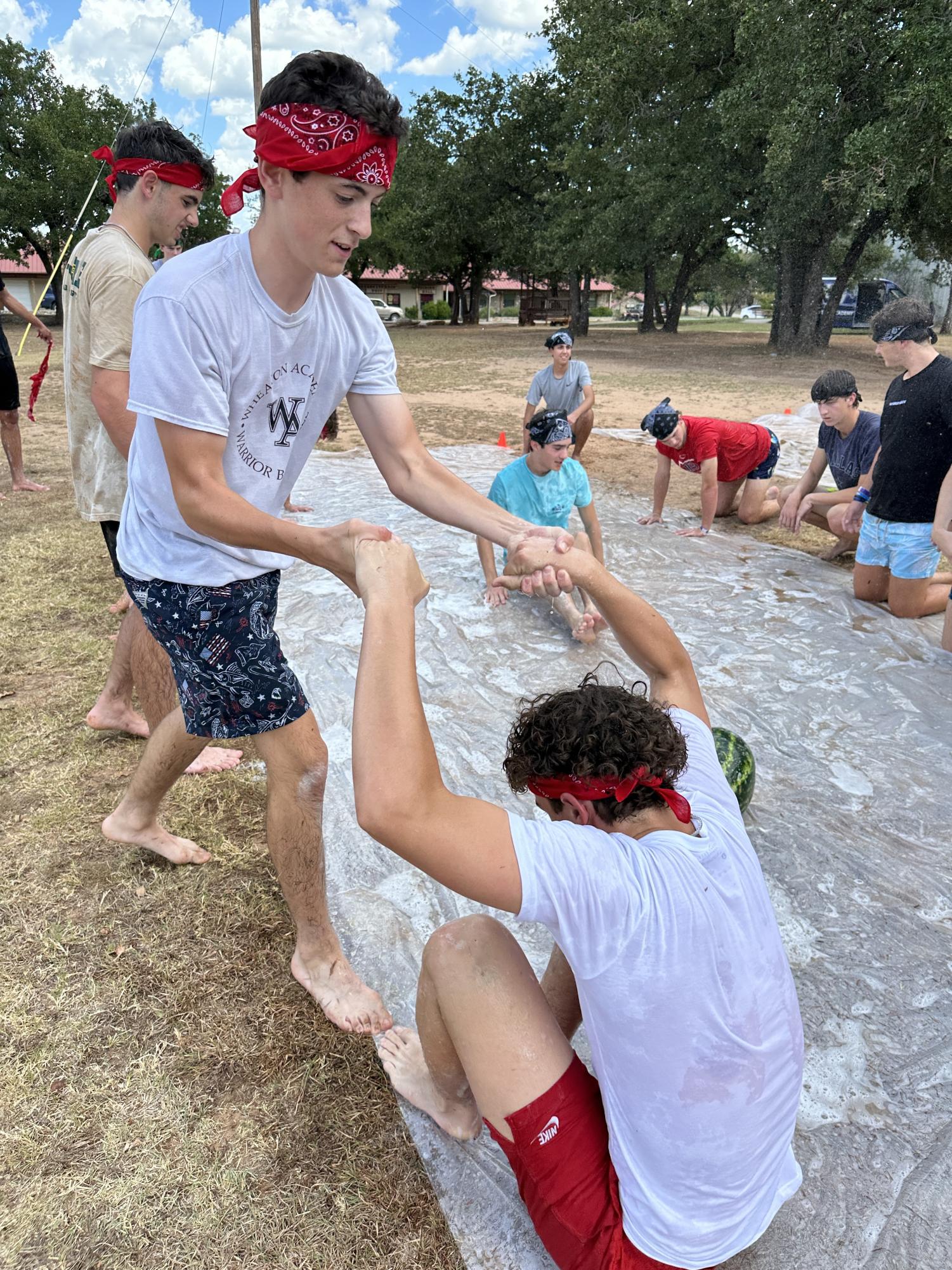 Seniors Kickstart Their Year with a Retreat to Riverbend