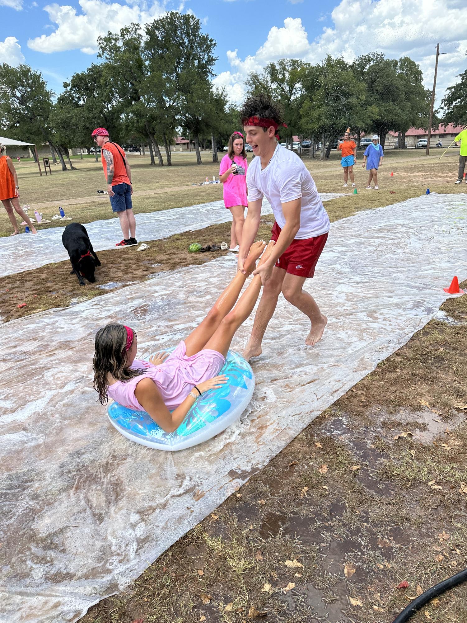 Seniors Kickstart Their Year with a Retreat to Riverbend