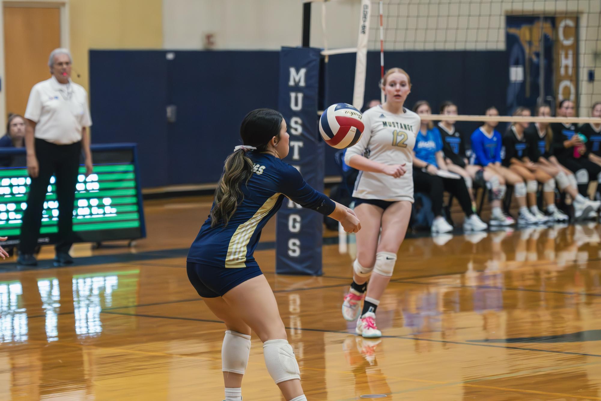 Lady Mustangs Sweep Dallas Christian in 3 sets