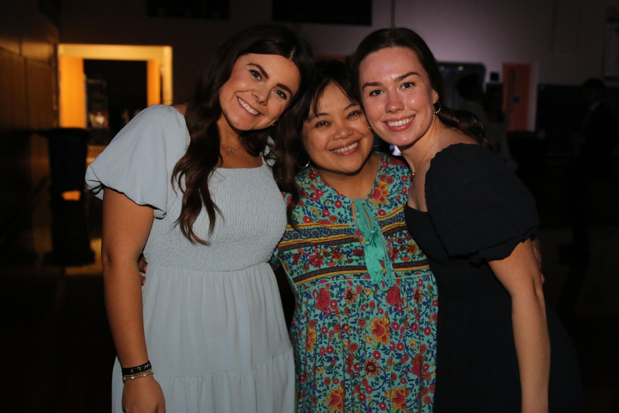 Upper School Dances the Night Away at Homecoming