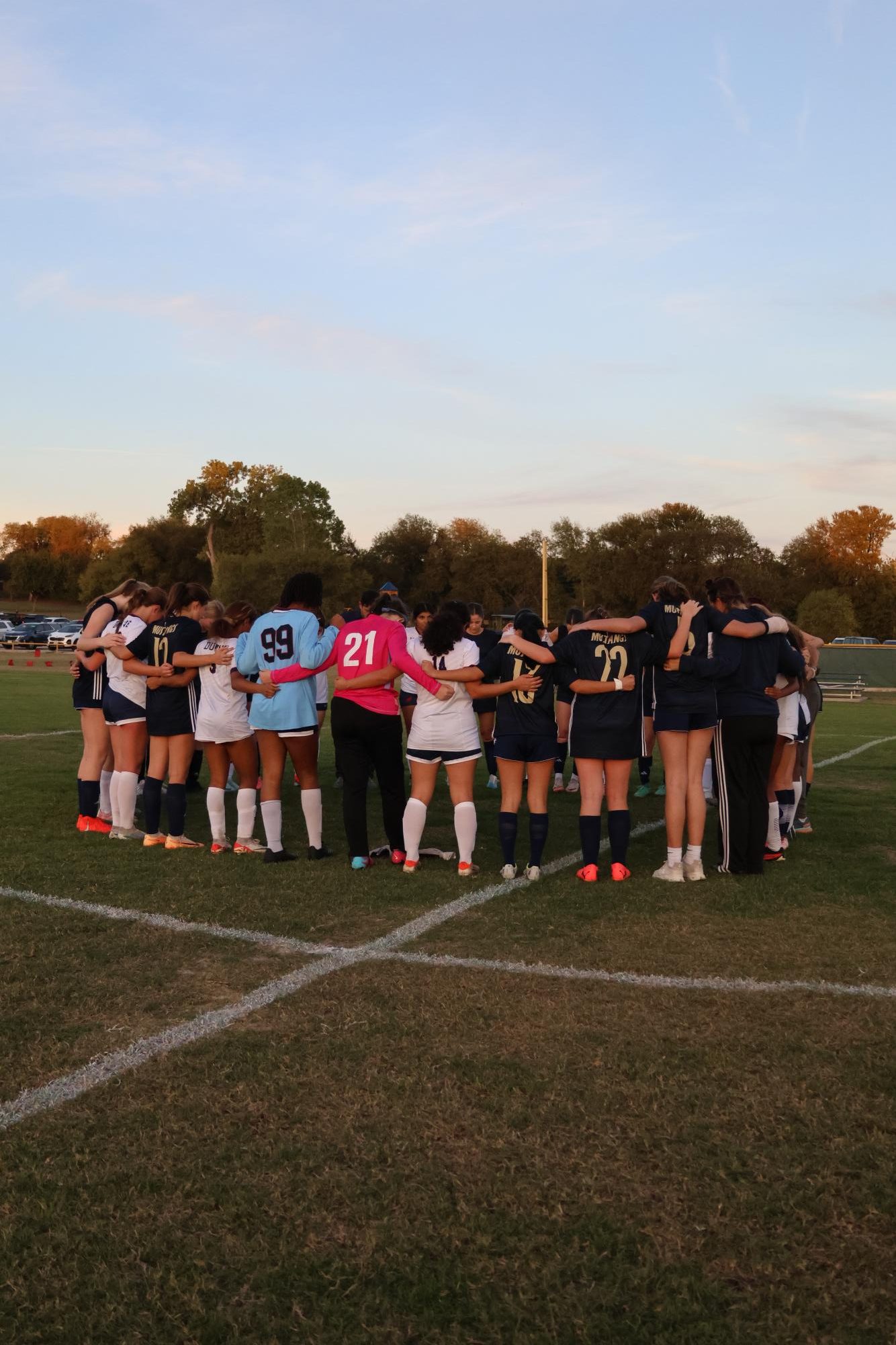 Varsity Girls Win First Soccer Scrimmage