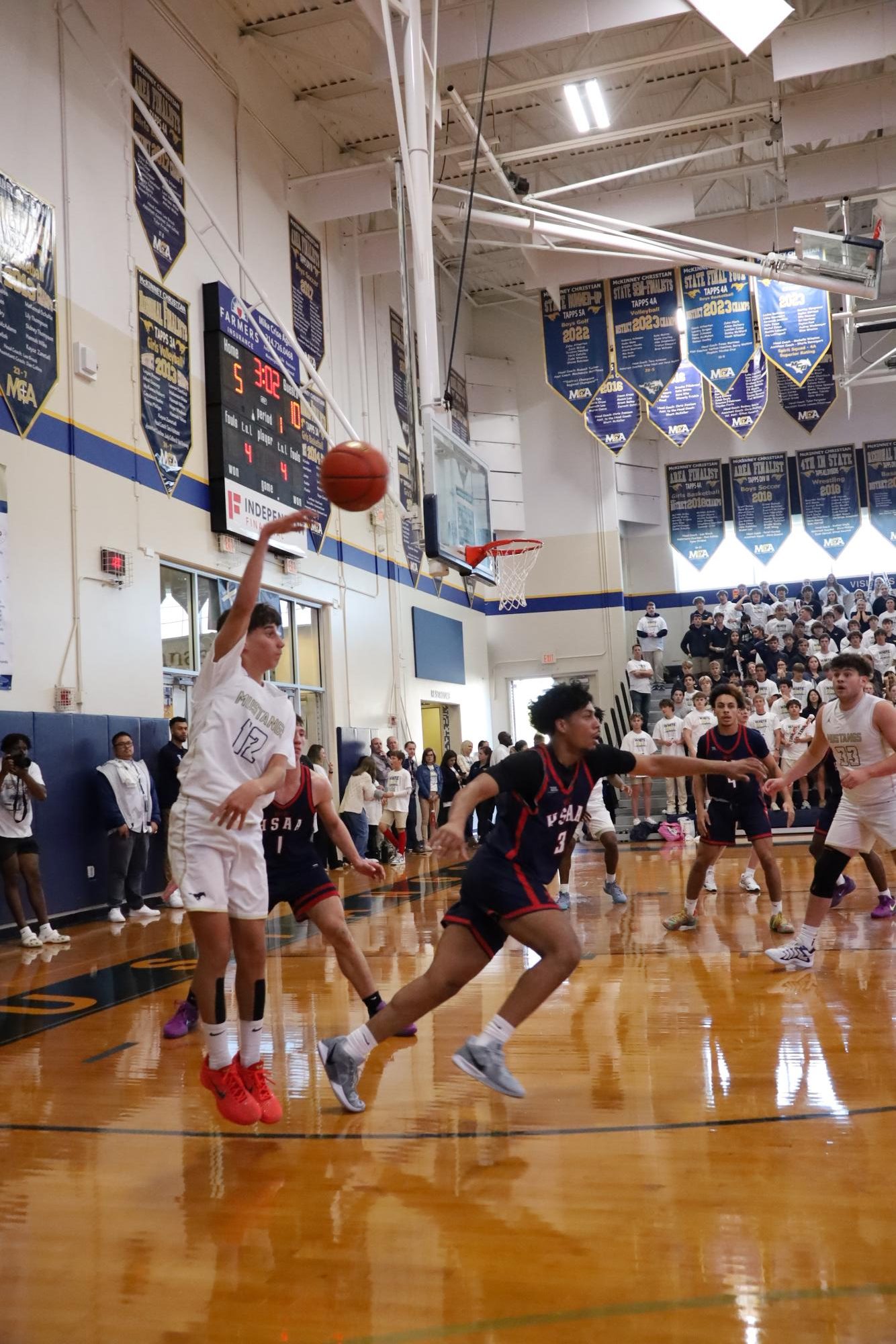 Men's Basketball Dominates at White-Out