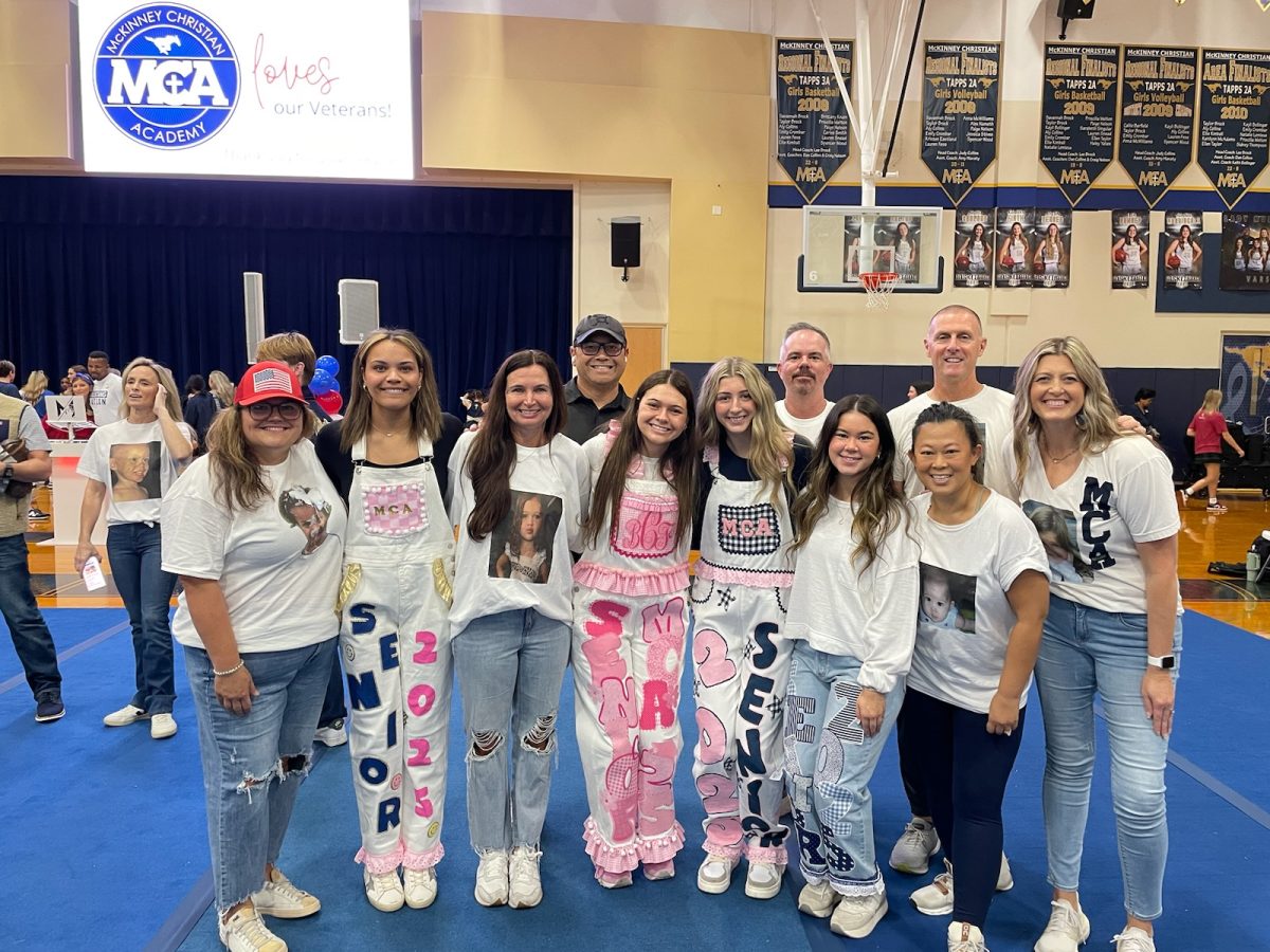 Mustangs Host a USA Themed Pep Rally