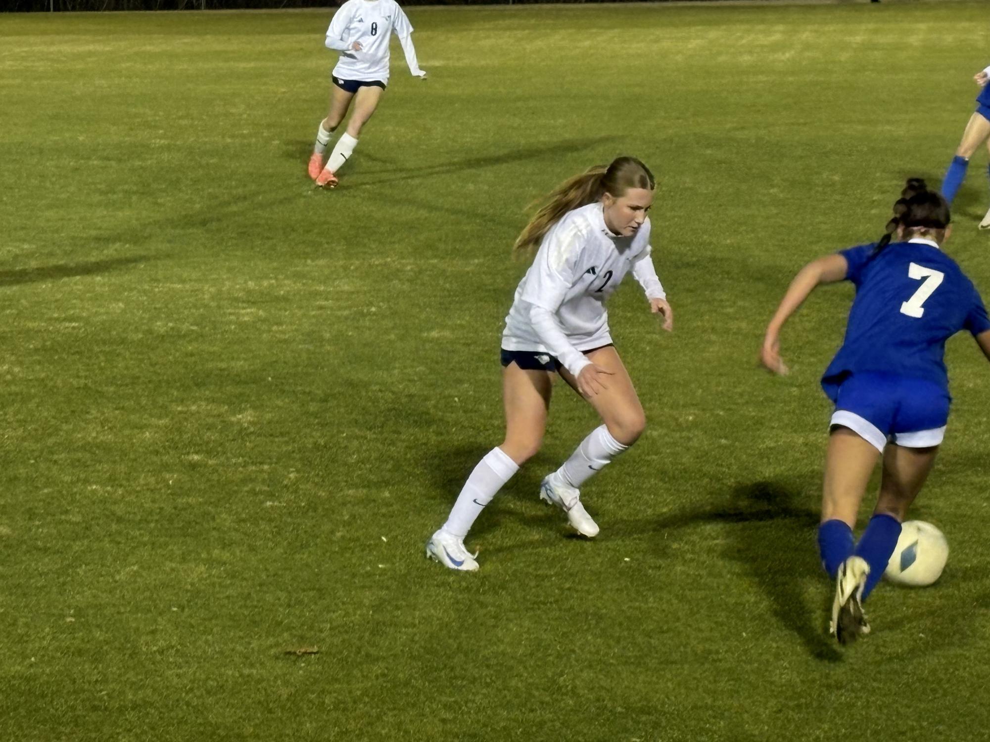 Varsity Girls Soccer Beats Lakehill