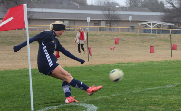 Lady Mustangs soccer Wins Big Against TK Gorman