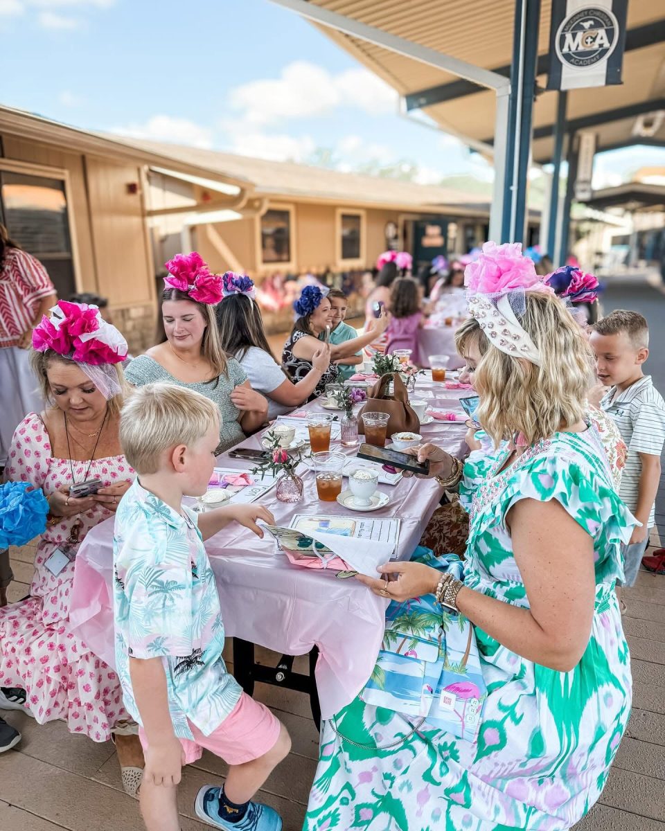 The Kinders spending time with there Moms with tea