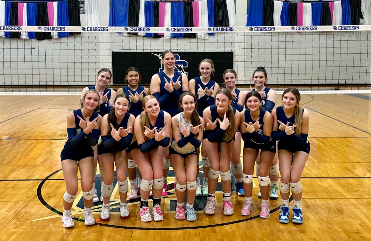 The Lady Mustangs Sweep Dallas Christian to Finish District Undefeated