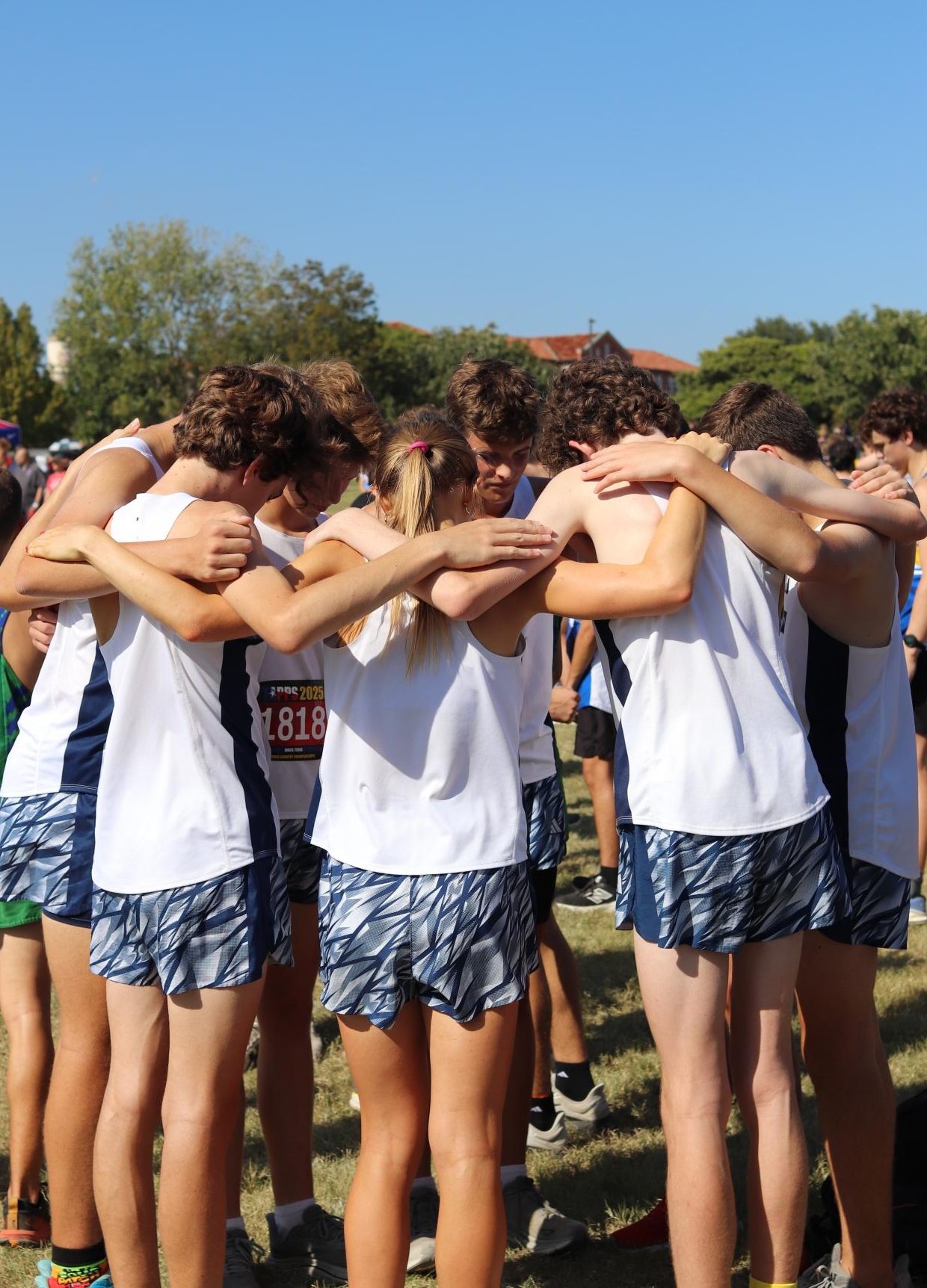 Upper School Cross Country Runs at State