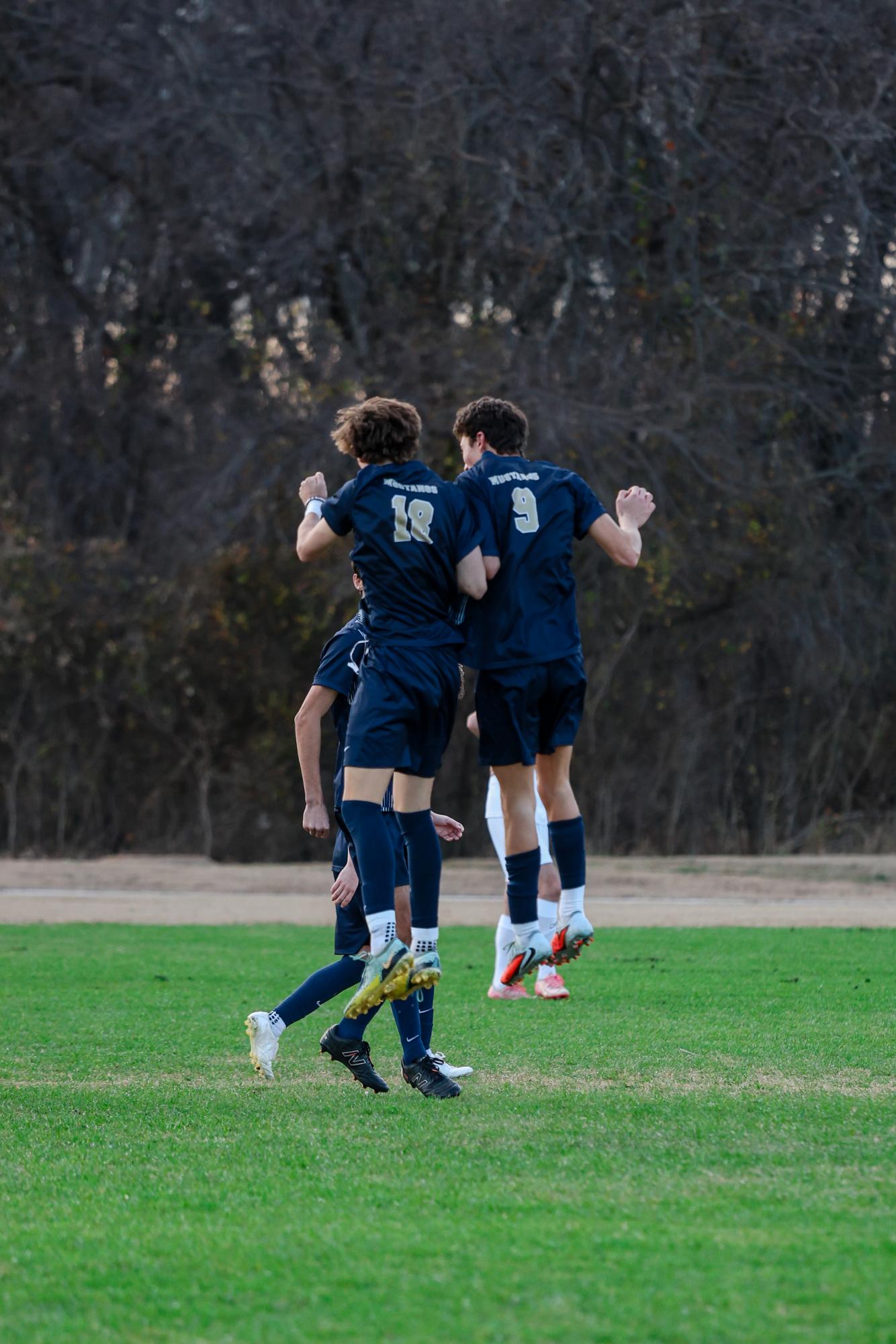 Mustangs Surge Past Lakehill Prep in District Showdown