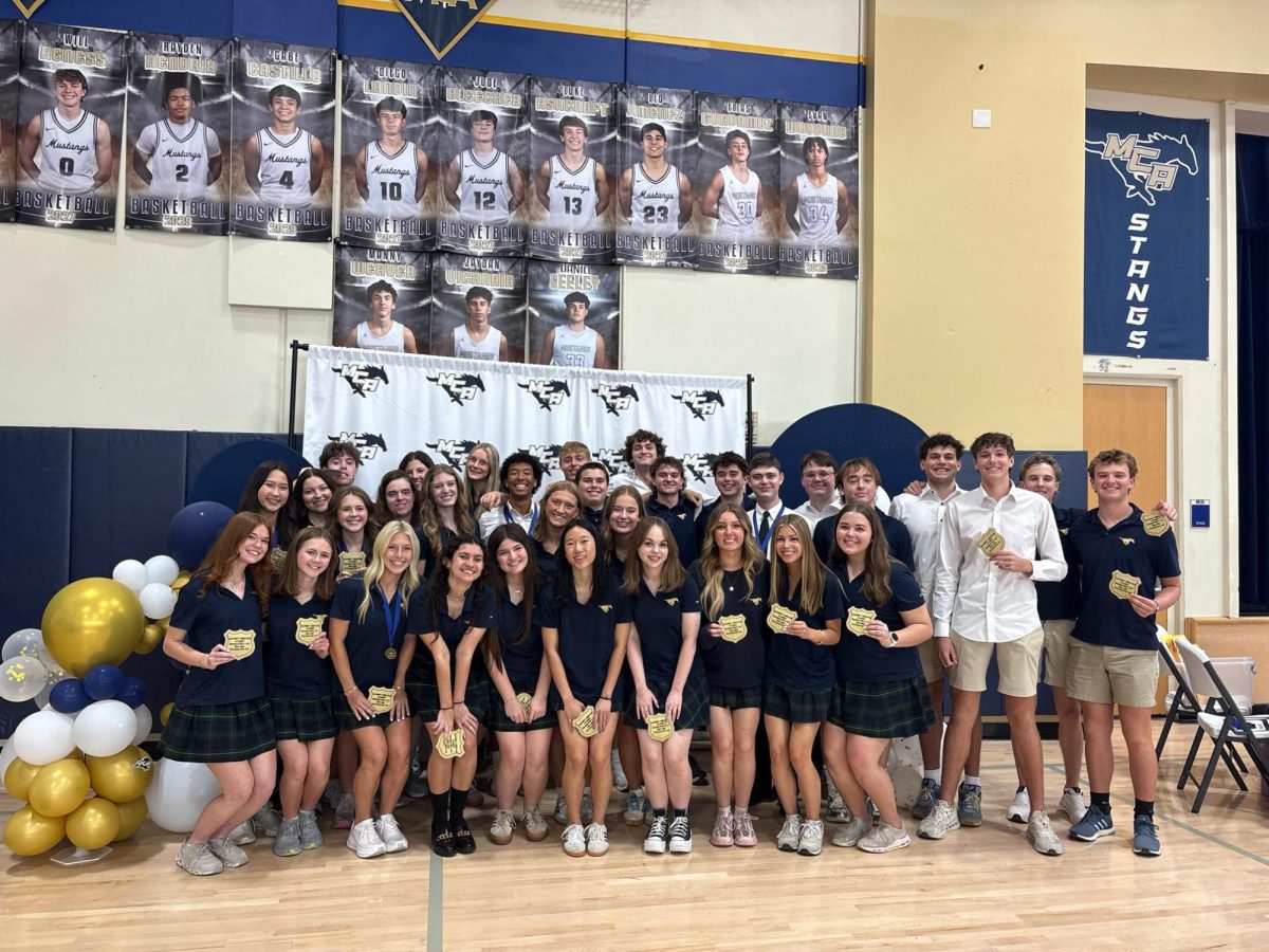 The senior class gathers together for their Academic Excellence. 